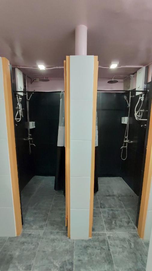 Nomad'S Hub - Best Value Co-Living Hostel Cebu Esterno foto
